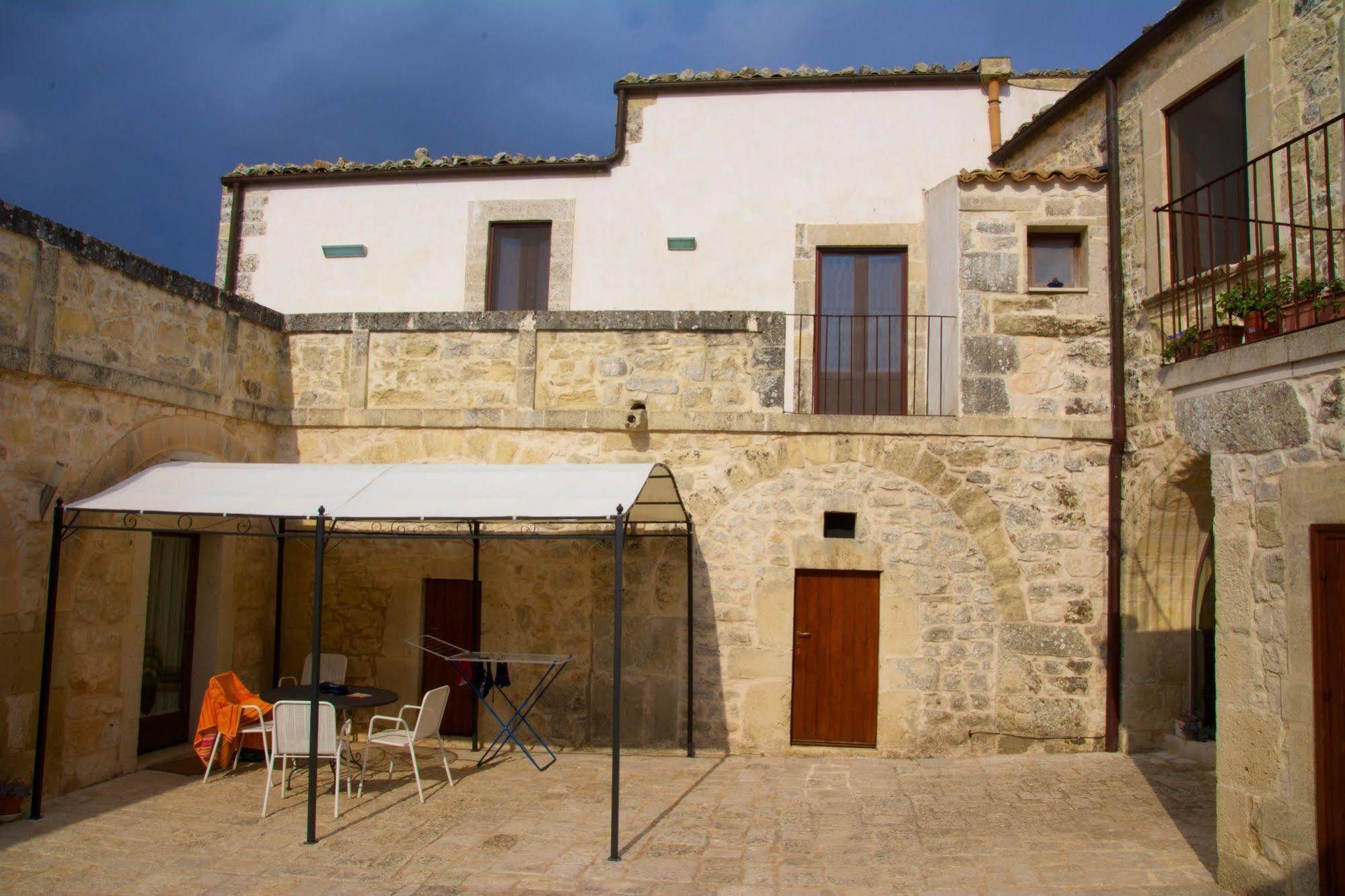 Relais Cimilla B&B Ragusa Zewnętrze zdjęcie