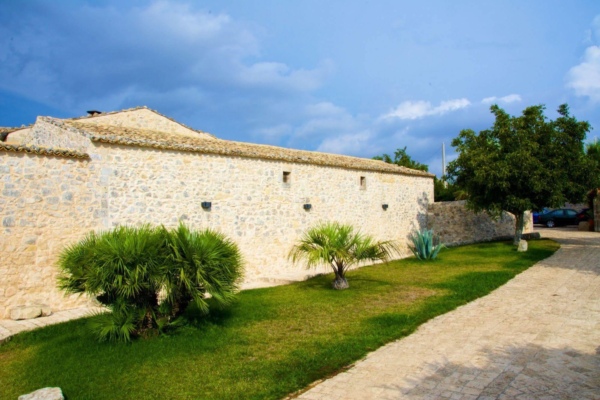 Relais Cimilla B&B Ragusa Zewnętrze zdjęcie